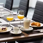 Bed & Breakfast River Sankt Moritz