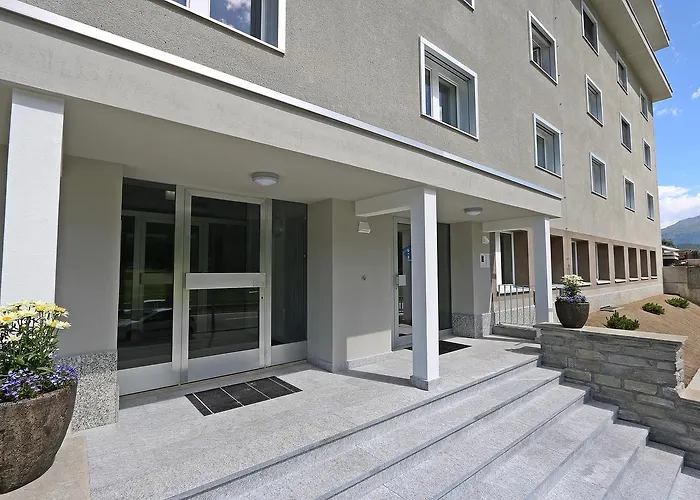 Oda ve Kahvaltı River 3*